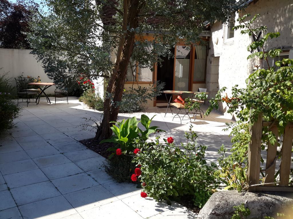 La Cle Des Chants Tauxigny Exterior photo